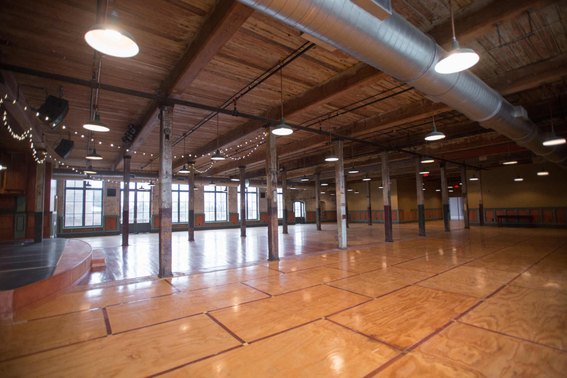 Booking The Tupelo Cotton Mill